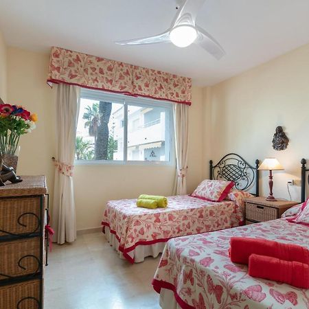 Las Chapas Apartment Marbella Bagian luar foto
