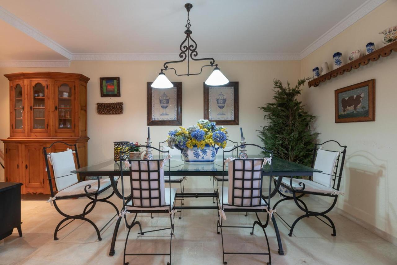 Las Chapas Apartment Marbella Bagian luar foto