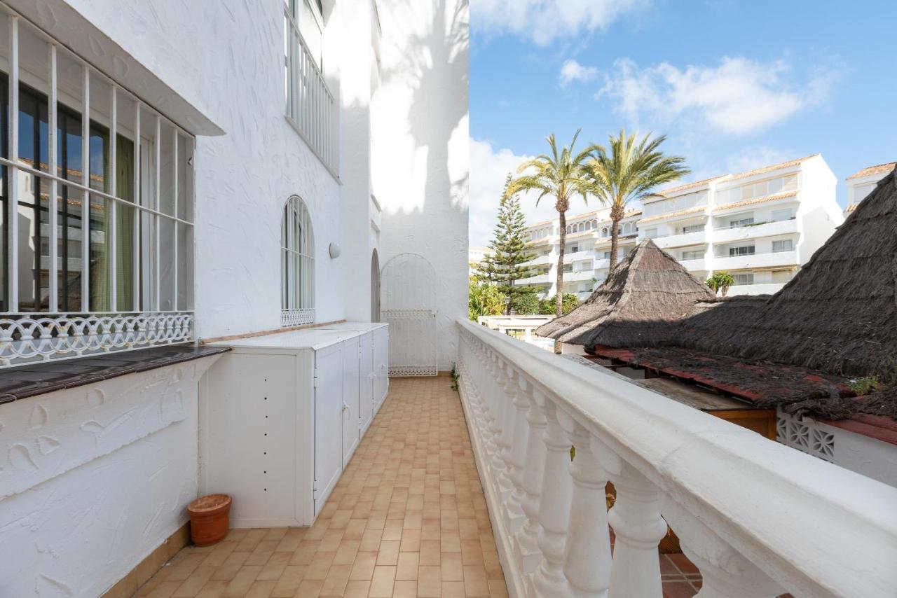Las Chapas Apartment Marbella Bagian luar foto